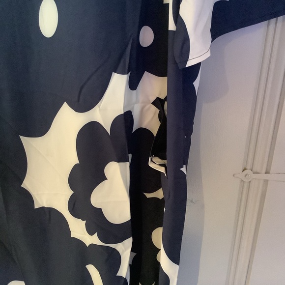 NWT women’s plus size dress - Picture 4 of 6